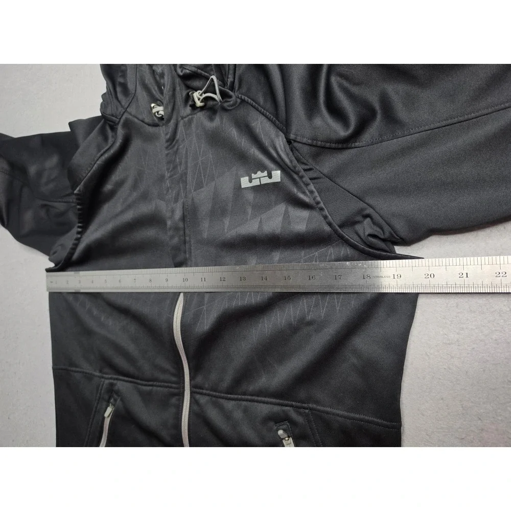 Nike Lebron James Therma-Fit Hoodie Mens Small Black Raglan Sleeve  Zip Casual